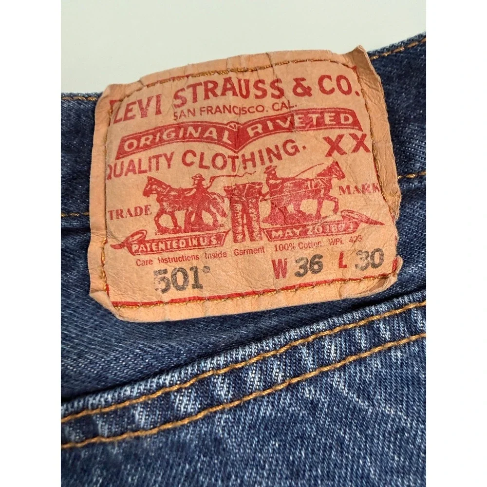 VTG 90s Levi's 501 Button Fly Denim Jean Mens 34x29 Blue Straight Fit DadCore